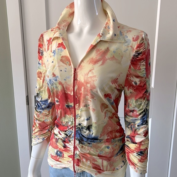 Joseph Ribkoff Ruched Watercolor Zip Top - Picture 13 of 15